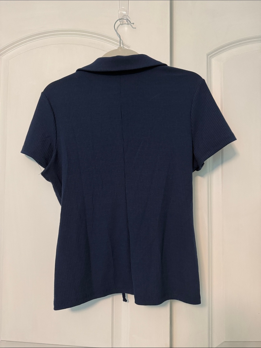 Express Navy Ruched Collared Short Sleeve Top - Picture 2 of 5